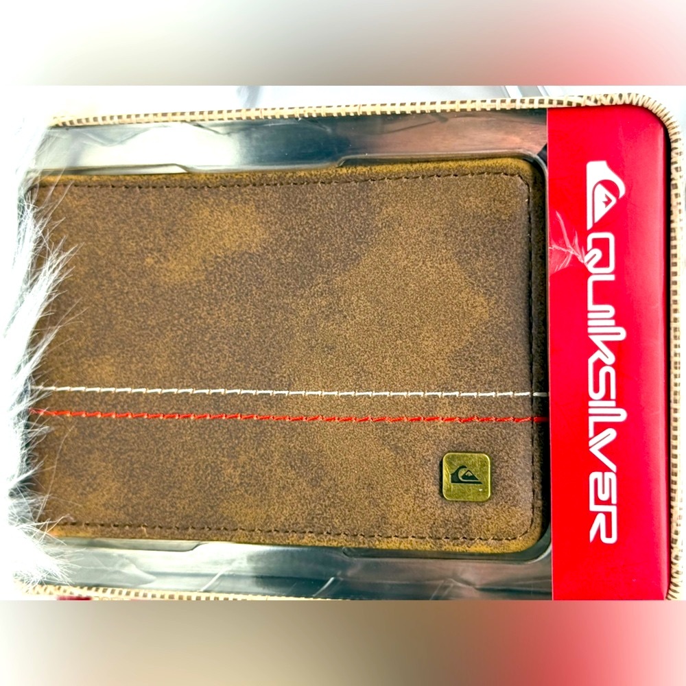 Quiksilver Brown Bifold Wallet - Picture 8 of 12